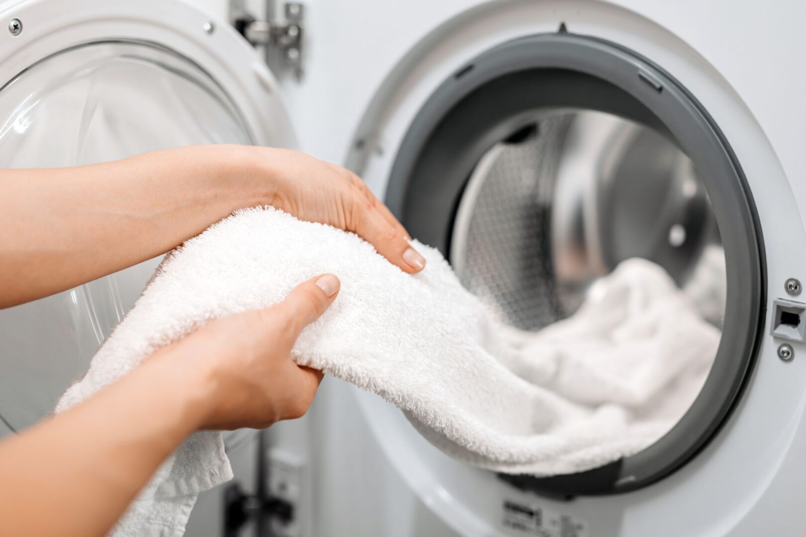 Omaha washer dryer repair technician servicing laundry appliances